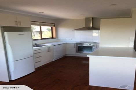 Photo of property in 2/26 Bayview Road, Hauraki, Auckland, 0622