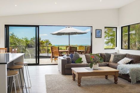 Photo of property in 3 Kereru Lane, Matata, 3194