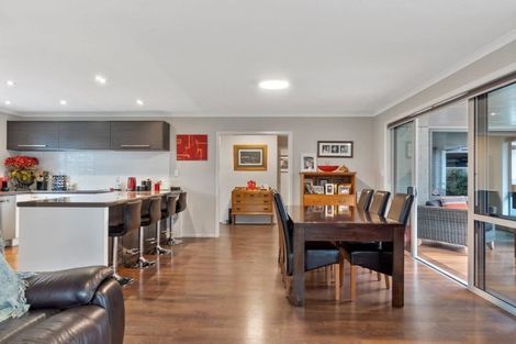 Photo of property in 18 Amokura Crescent, Flagstaff, Hamilton, 3210