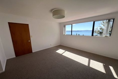 Photo of property in 15 Karaka Street, Eastbourne, Lower Hutt, 5013