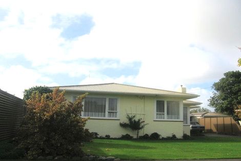 Photo of property in 8 Sutherland Crescent, Westbrook, Palmerston North, 4412