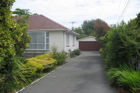 Photo of property in 102 Maidstone Road, Ilam, Christchurch, 8041
