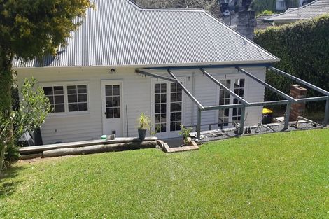 Photo of property in 41 Seaton Road, Murrays Bay, Auckland, 0630