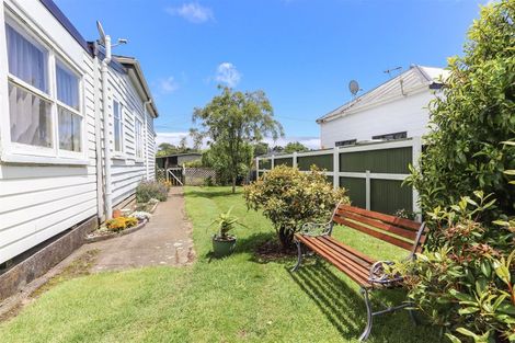 Photo of property in 13 Maire Street, Inglewood, 4330
