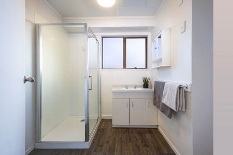 Photo of property in 124 Solar Road, Glen Eden, Auckland, 0602