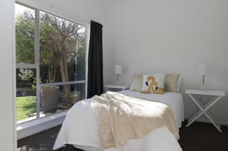 Photo of property in 46 Richill Street, Belfast, Christchurch, 8051