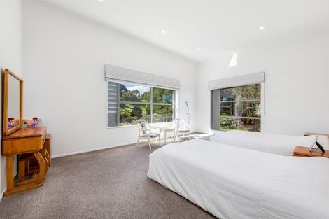 Photo of property in 42 Merewhira Road, Paremoremo, Albany, 0793