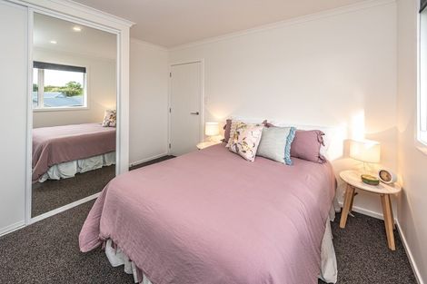 Photo of property in 33 Golf Vue Place, Castlecliff, Whanganui, 4501