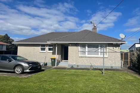 Photo of property in 37 Mcannalley Street, Manurewa East, Auckland, 2102