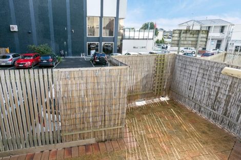 Photo of property in 48 Pipitea Street, Thorndon, Wellington, 6011
