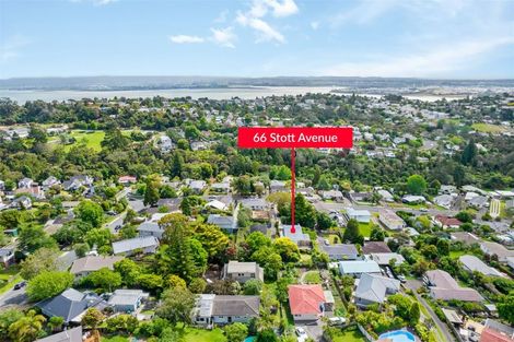 Photo of property in 66 Stott Avenue, Birkdale, Auckland, 0626