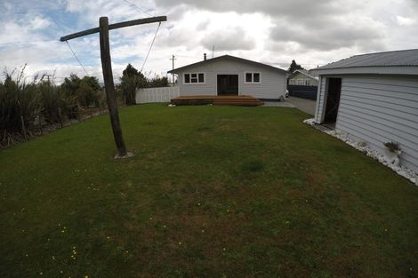 Photo of property in 7 Roberts Street, Whataroa, 7886