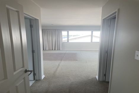 Photo of property in 2/28 Ngataringa Road, Devonport, Auckland, 0624