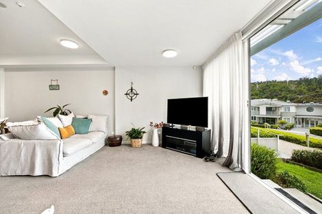 Photo of property in 148 Landmark Terrace, Orewa, 0931