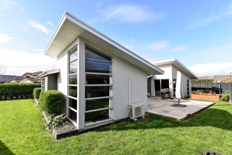 Photo of property in 19 Winslow Court, Huntington, Hamilton, 3210