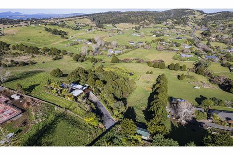 Photo of property in 6 Sylvia Lane, Maunu, 0110