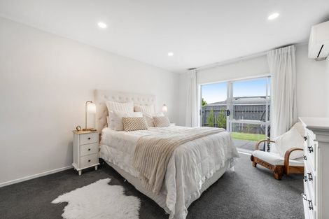 Photo of property in 19 Clovelly Road, Bucklands Beach, Auckland, 2012