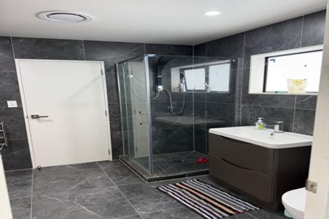 Photo of property in 41a Leo Street, Glen Eden, Auckland, 0602