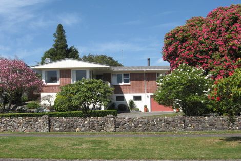 Photo of property in 26 Holland Street, Glenholme, Rotorua, 3010