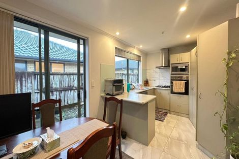 Photo of property in 4 Nobleman Place, Hamilton East, Hamilton, 3216