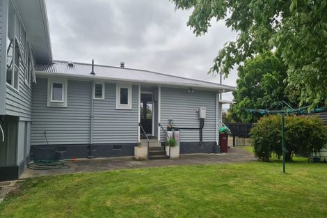 Photo of property in 21 Augustus Street, Carterton, 5713