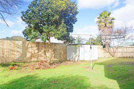 Photo of property in 3 Justamere Place, Weymouth, Auckland, 2103