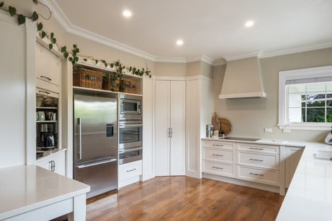 Photo of property in 47 Kawiu Road, Levin, 5510