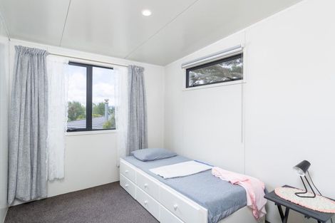 Photo of property in 9a Edelweiss Grove, Timberlea, Upper Hutt, 5018