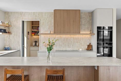 Photo of property in 21 Packer Road, Wanaka, 9382