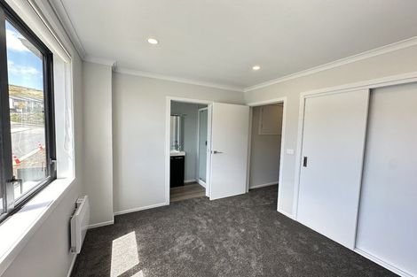 Photo of property in 30 Bee Lane, Whitby, Porirua, 5024