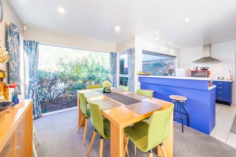 Photo of property in 5 Shanaway Close, Halswell, Christchurch, 8025