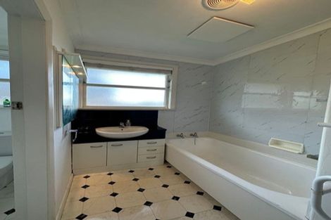 Photo of property in 77 Birmingham Street, Takaro, Palmerston North, 4412