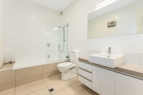 Photo of property in 77 Saddleback Grove, Karori, Wellington, 6012