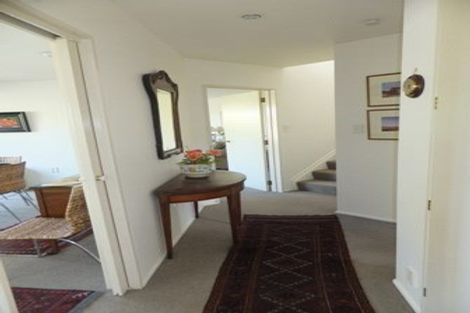 Photo of property in 2/12 Macmillan Avenue, Cashmere, Christchurch, 8022