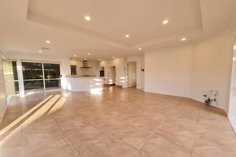 Photo of property in 15 Keppoch Court, Dannemora, Auckland, 2016
