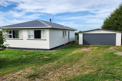 Photo of property in 18 Rugby Road, Tariki, Inglewood, 4388