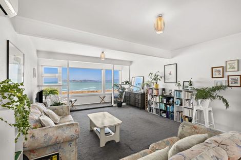 Photo of property in 1 Aurora Street, Petone, Lower Hutt, 5012