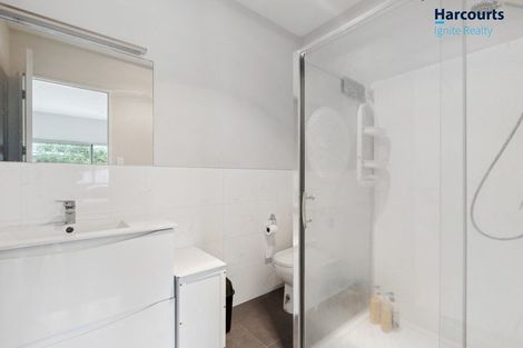 Photo of property in 11 Regis Park Drive, Pukekohe, 2120