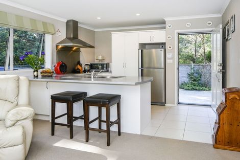 Photo of property in 7a Kitewaho Road, Swanson, Auckland, 0816