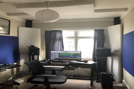 Photo of property in 48 Lambeth Road, Mount Eden, Auckland, 1041