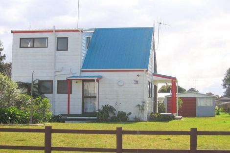 Photo of property in 111 Weka Street, Whangamata, 3620