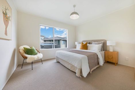 Photo of property in 1/20 Celeste Place, Totara Vale, Auckland, 0627