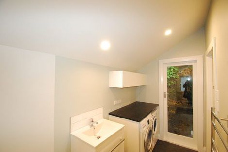 Photo of property in 21 Kotari Road, Days Bay, Lower Hutt, 5013