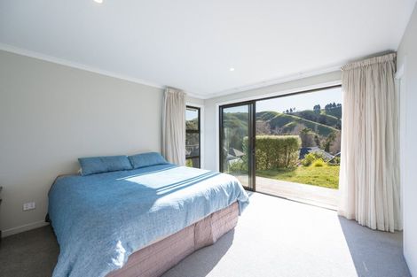 Photo of property in 10 Old Farm Road, Stoke, Nelson, 7011