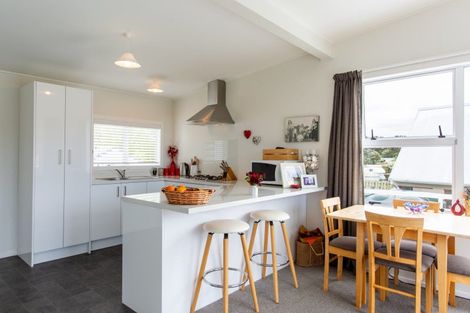 Photo of property in 30 Seaview Road, Herbertville, Dannevirke, 4970