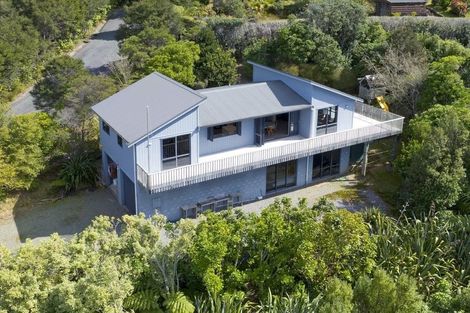 Photo of property in 20 Worlds End Road, Tennyson Inlet, 7195