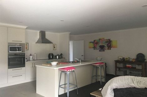 Photo of property in 83 Jarrett Terrace, Leamington, Cambridge, 3432