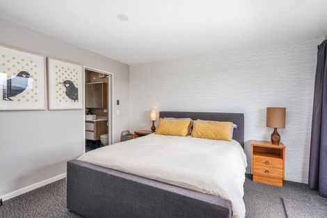 Photo of property in 121a Wexford Road, Miramar, Wellington, 6022