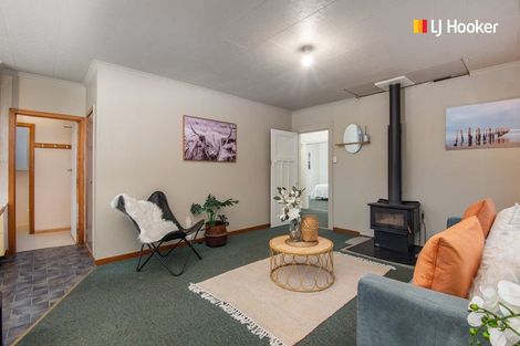 Photo of property in 7 Bay View Road, South Dunedin, Dunedin, 9012