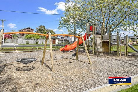 Photo of property in 159 Colwill Road, Massey, Auckland, 0614